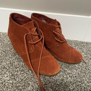 Women’s Toms wedges